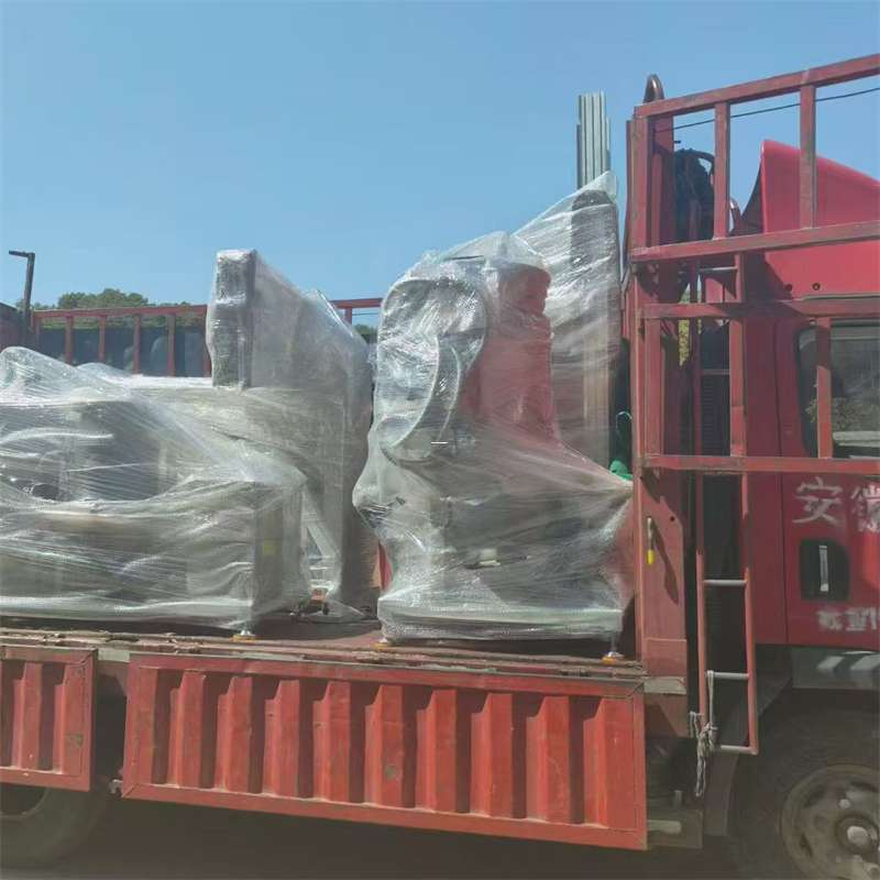 杜尔伯特县洛扎县：物流专线的高效货运之旅